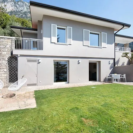 Villa Gargnano * Gargnano